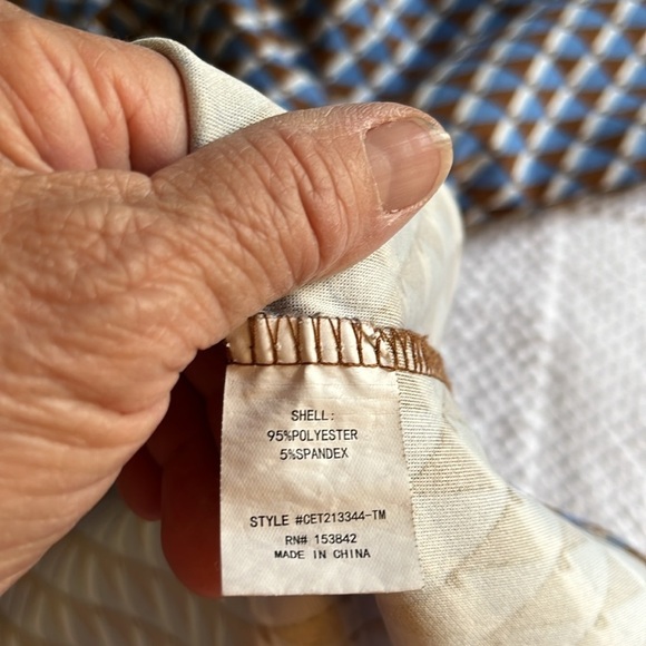 Melloday long sleeved blue and dark brown triangular pattern. Size Medium - Picture 6 of 6